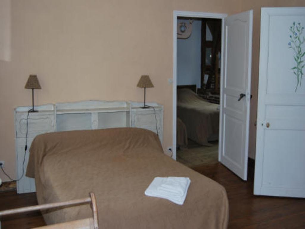 Froissy  シェ フランシーヌ エ グザビエ Bed & Breakfast エクステリア 写真