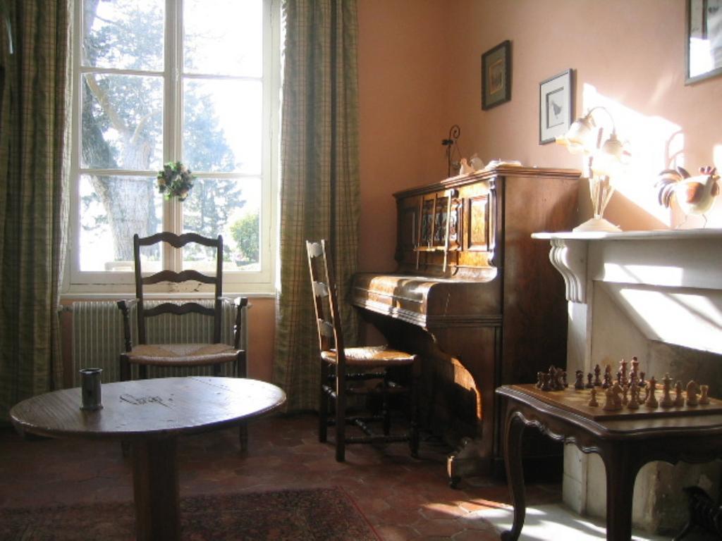 Froissy  シェ フランシーヌ エ グザビエ Bed & Breakfast エクステリア 写真