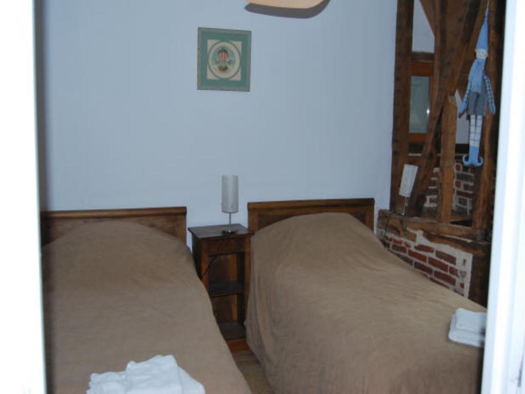 Froissy  シェ フランシーヌ エ グザビエ Bed & Breakfast エクステリア 写真