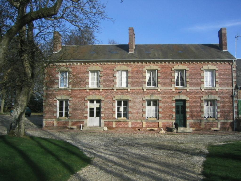 Froissy  シェ フランシーヌ エ グザビエ Bed & Breakfast エクステリア 写真
